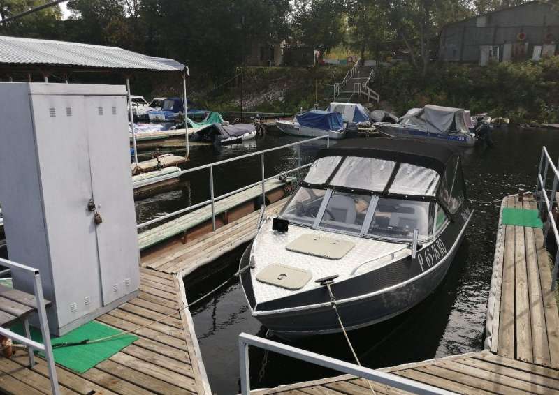 Продам лодку Волжанка 51 классик с Suzuki df 90 AT