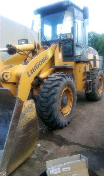 Погрузчик LiuGong CLG835