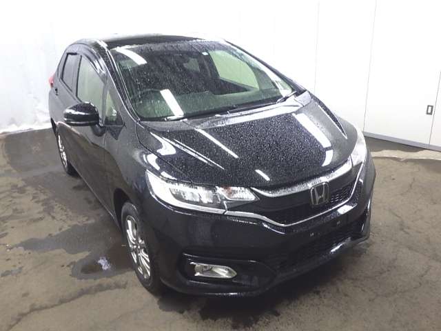 Хэтчбек Honda Fit GK3 13G L Honda Sensing гв 2018 4wd