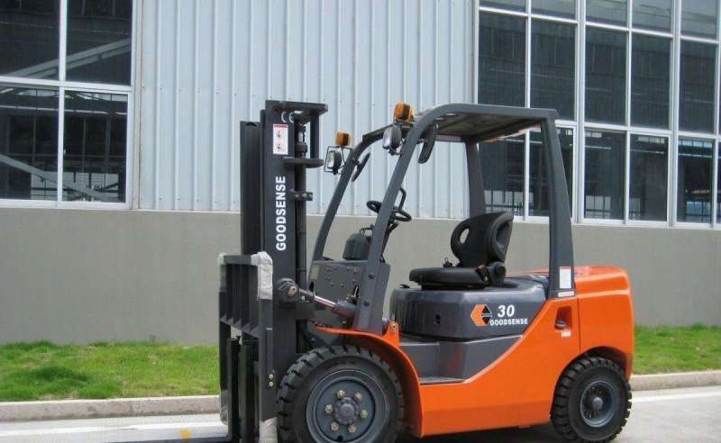Погрузчик Goodsense FD30T1-X12