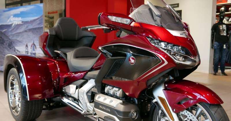 Honda GL1800DCT trike