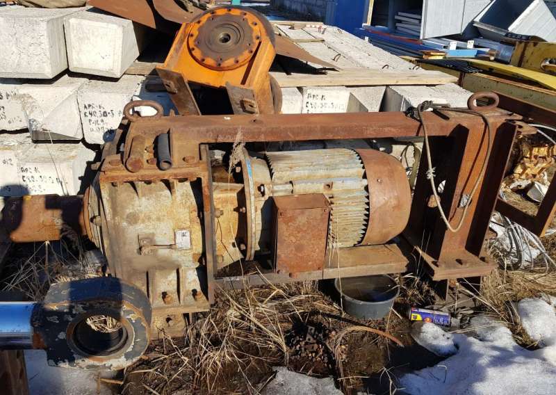 Буровой вращатель со-2М