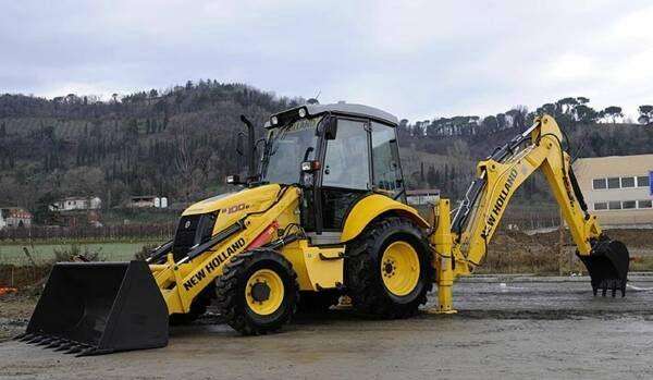 Экскаватор-погрузчик New Holland B100B, 2021