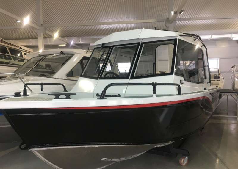 NorthSilver PRO 665 M Cabin + Mercury F 150