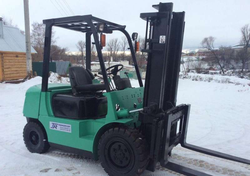 Вилочный погрузчик Dalian cpcd20DB