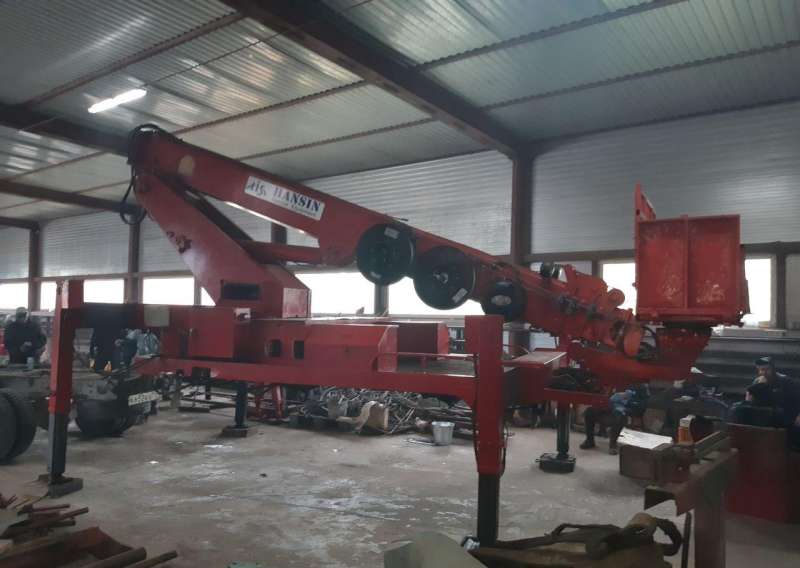 Автовышка 24 метра Hansin HS240 Автогидроподъёмник