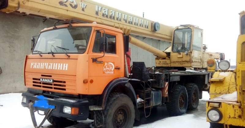 Продаю автокран г/п 25 т