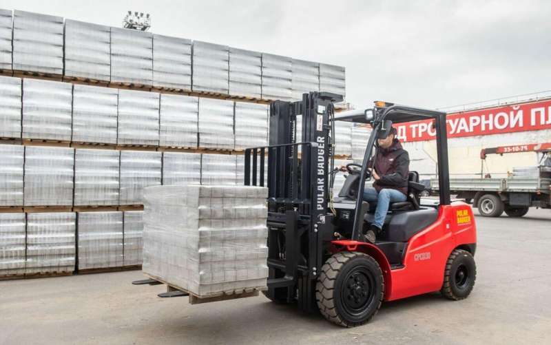 Вилочный погрузчик Polar Badger CPCD30, 2021