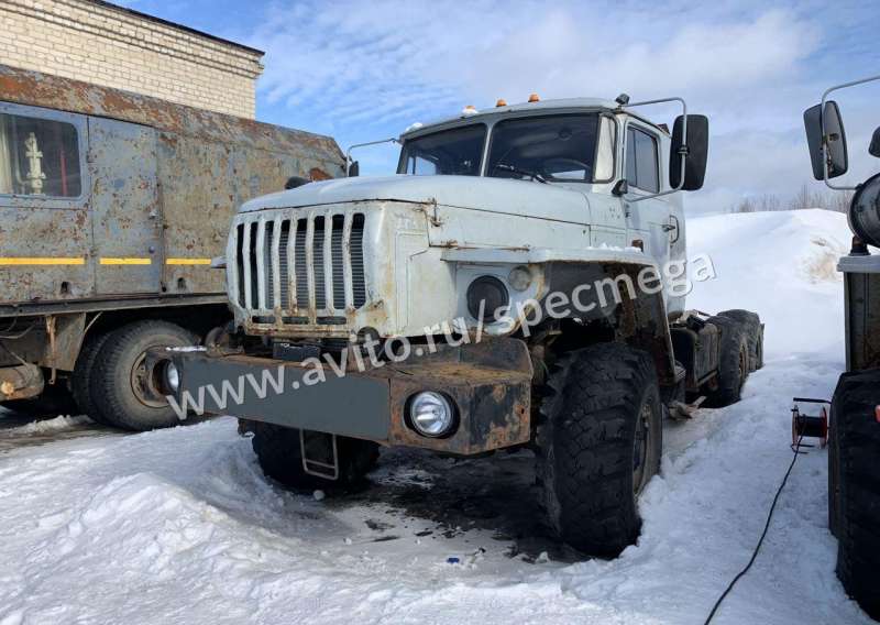 Седельный тягач Урал 44202 со спальником 2012 г.в