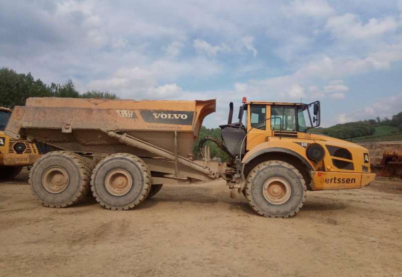 Аренда сочлененного самосвала Volvo 35