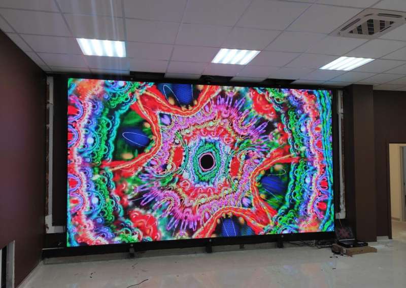 Светодиодный экран для сцены 480*272см