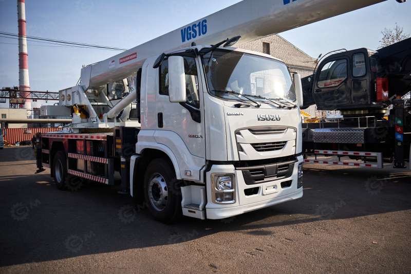 Автокран на шасси Isuzu гп 16т