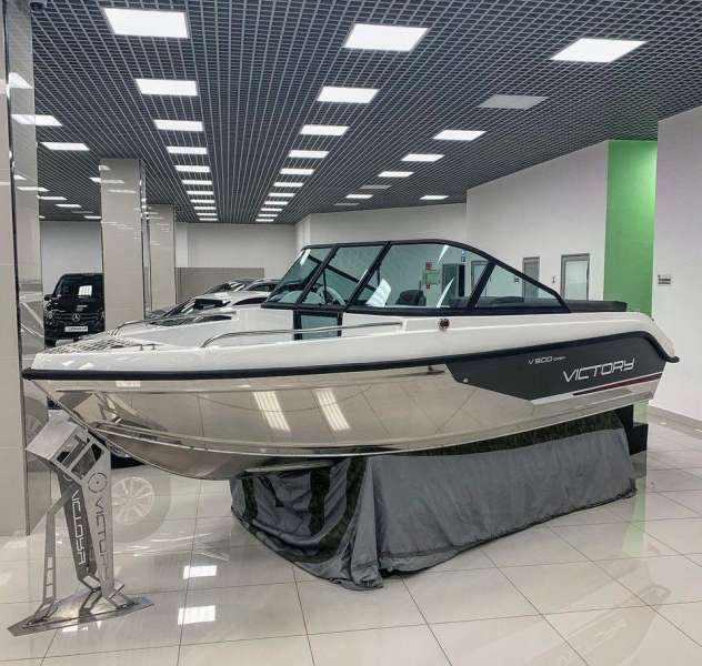 Катер Victory 500 Open