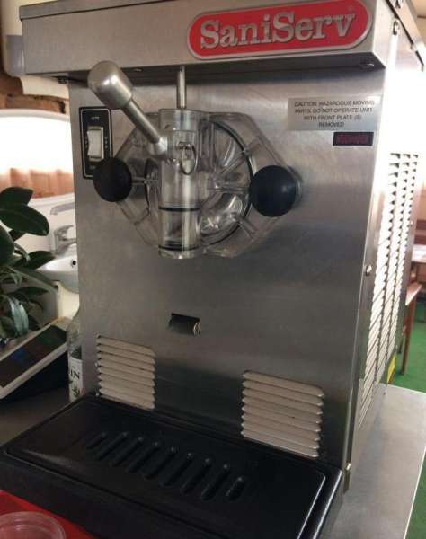 Аппарат по приготовлению мороженого SaniServ 407