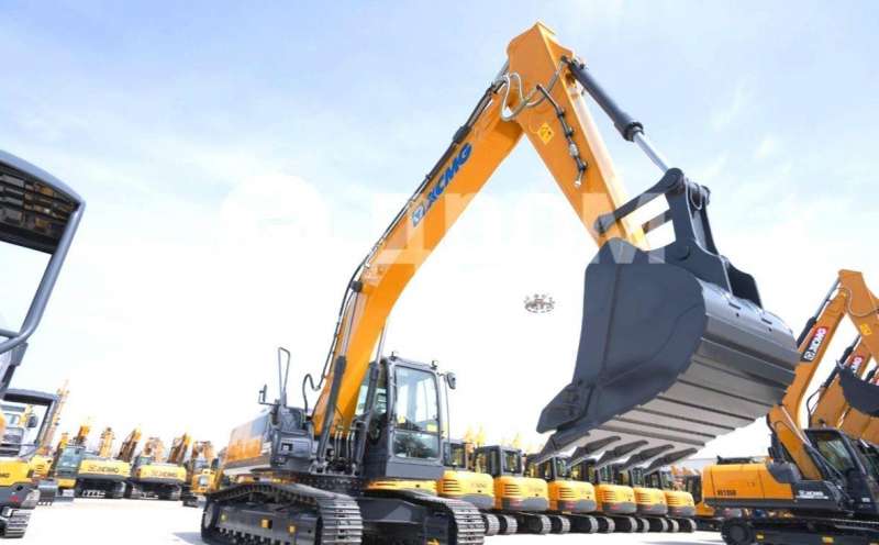 Гусеничный экскаватор XCMG XE225DN, 2021