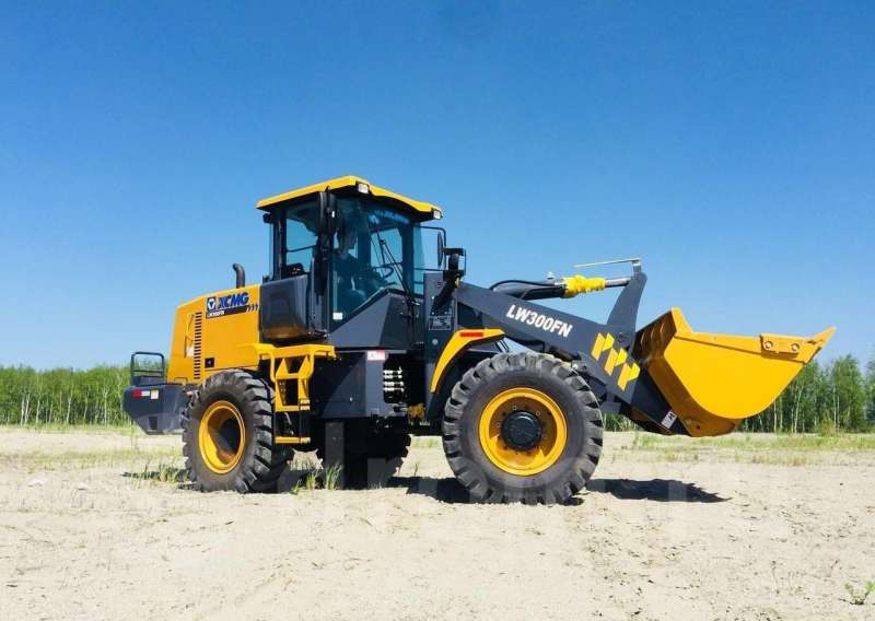 Фронтальный погрузчик г/п 3 т. 1.8 м.куб