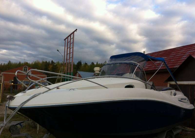 Продам катер Quicksilver 635