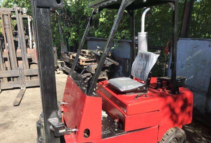 Вилочный погрузчик Болгарский Балканкар дв 1661