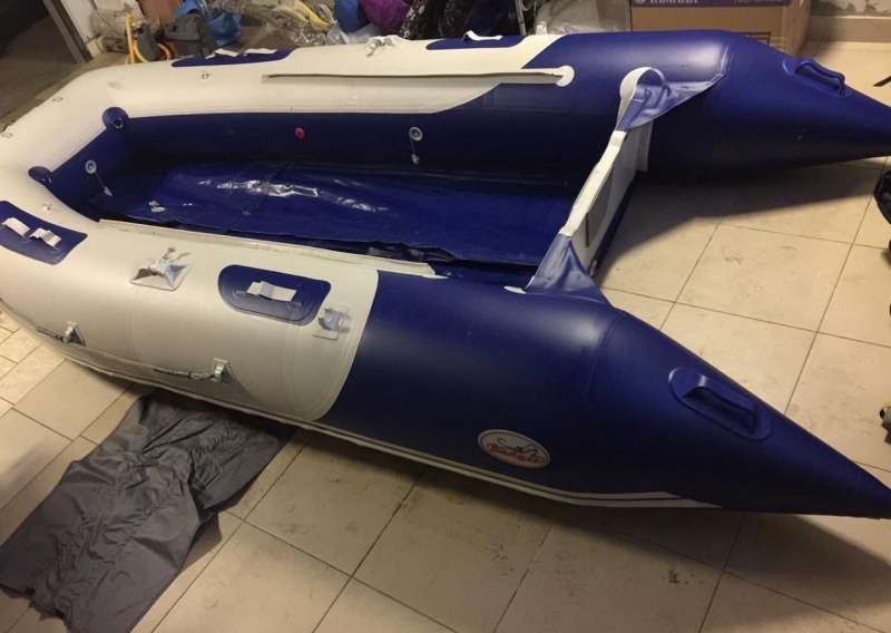 Лодка Badger 370 al с мотором mercury 15