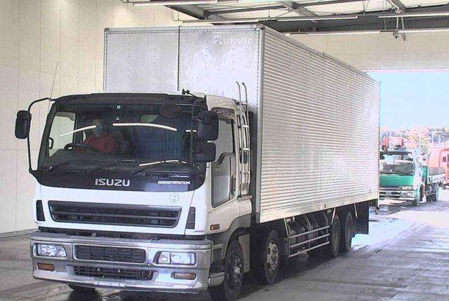 Isuzu Giga (C-series), 2003