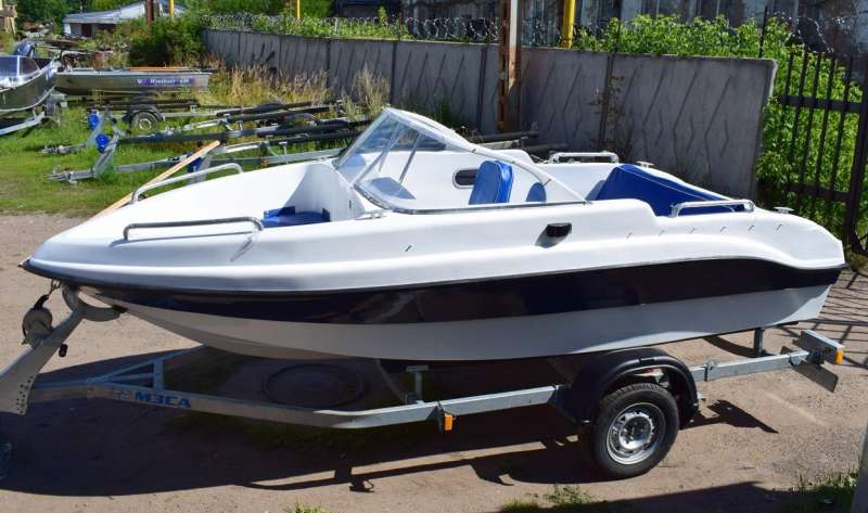 Новый открытый катер Неман 450 Open в наличии