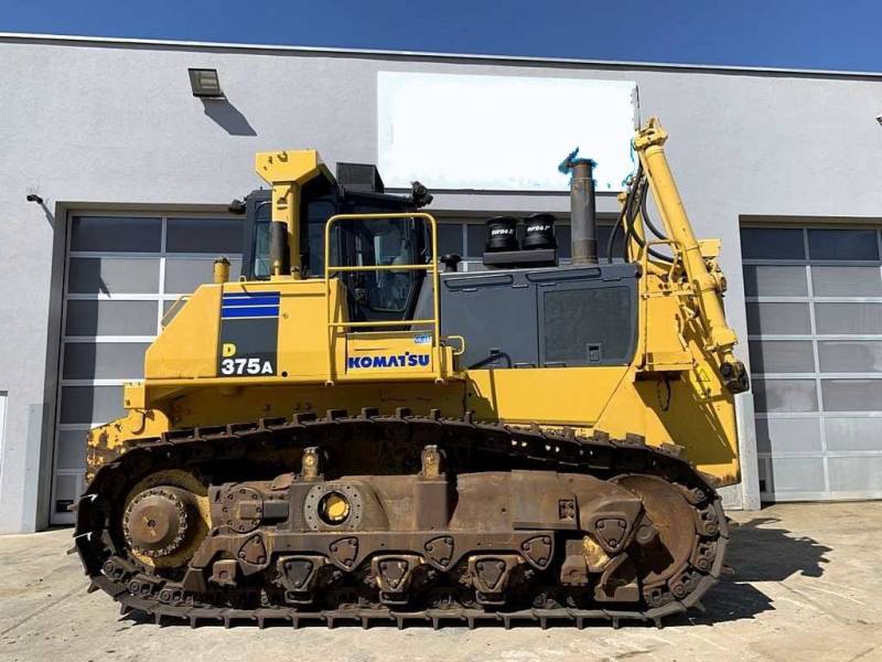 Бульдозер Komatsu D375 A-5, из Европы