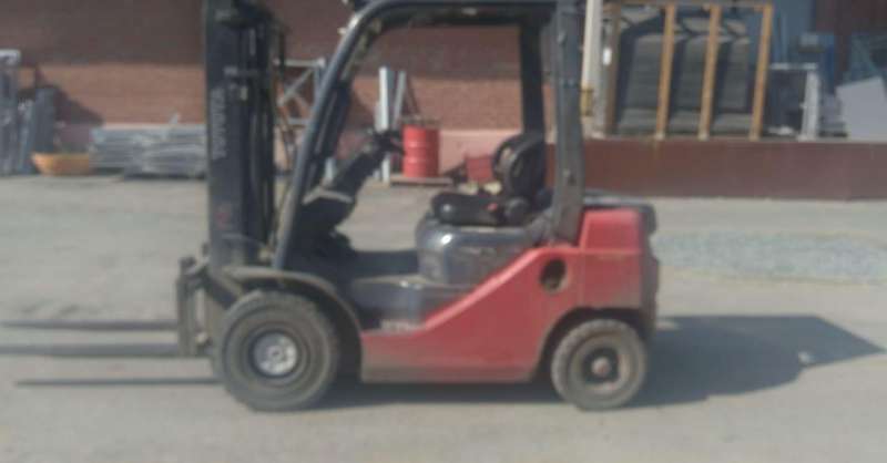 Автопогрузчик тойота 62-8FD20