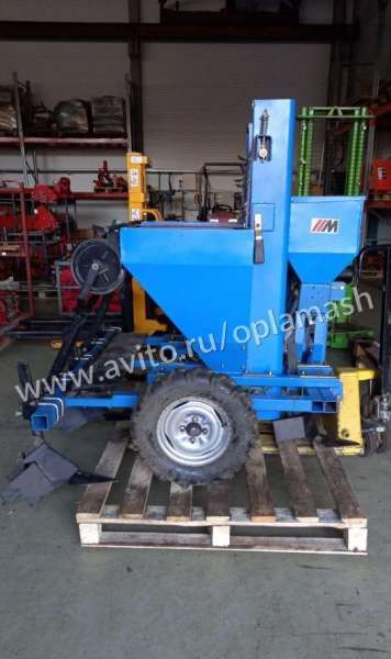 Картофелесажалка два ряда 2CMX-2