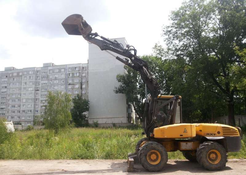 Экскаватор -погрузчик Mecalac 12 MXT