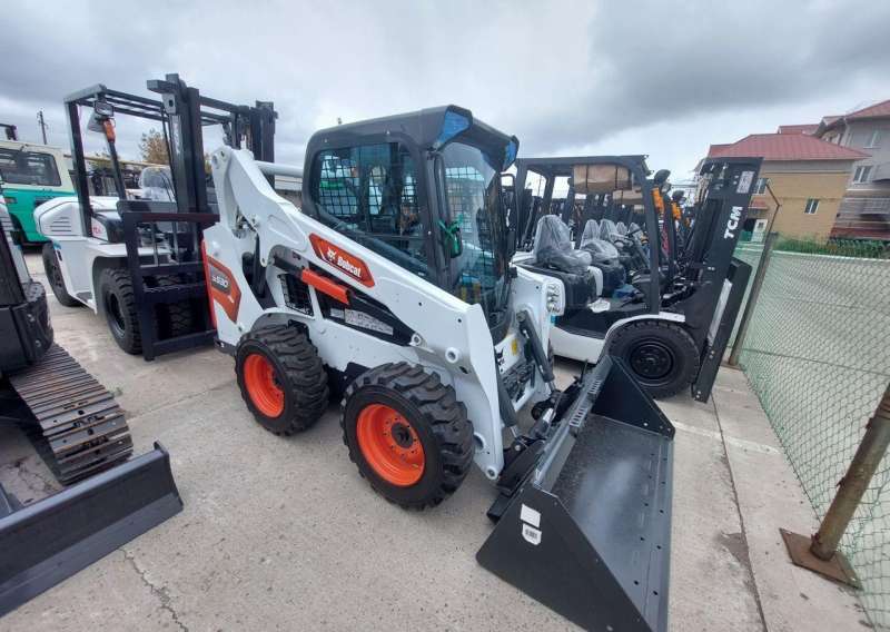 Мини-погрузчик Bobcat S530, 2021