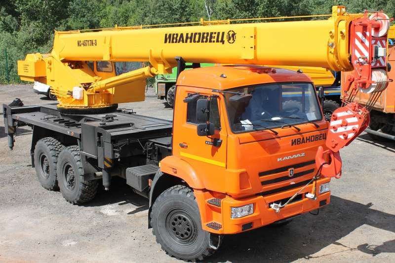 Автокран кс-45717к-3 на шасси камаз 43118