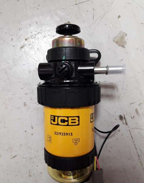 Насос топливный подкачивающий JCB 332/С711-А7116