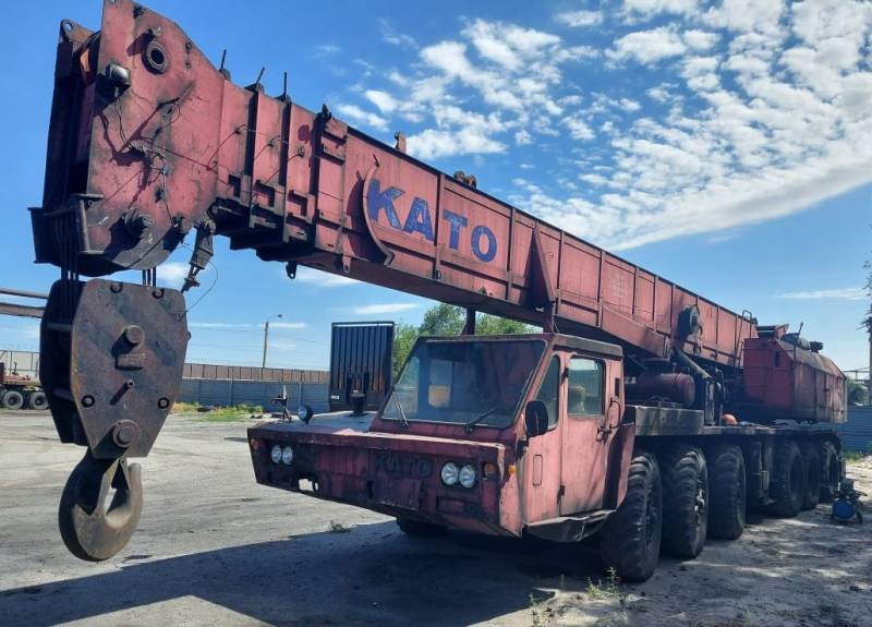 Автокран Каtо NK-750YS-L , гп 75 тонн, стрела 44м