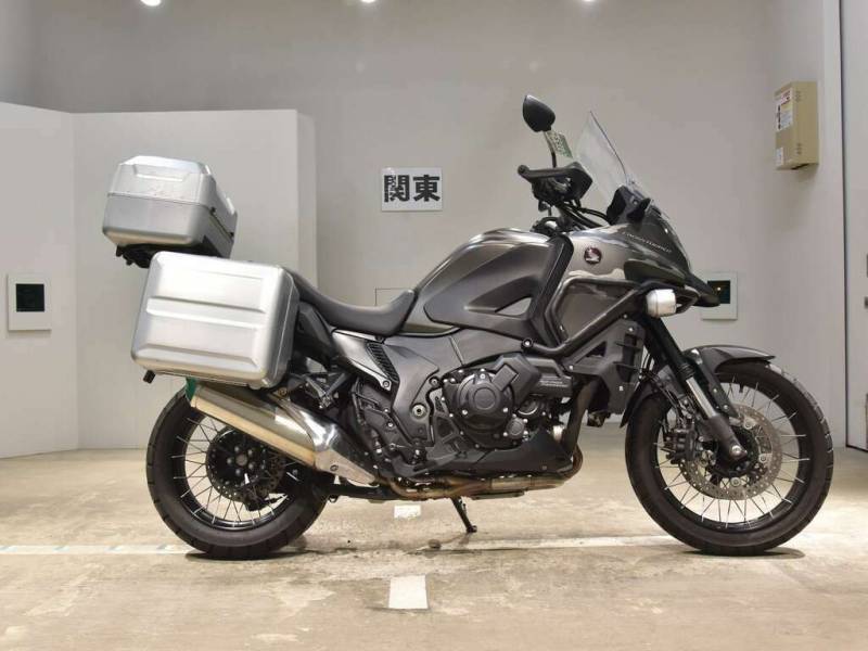 Мотоцикл honda vfr1200x dct рама sc70