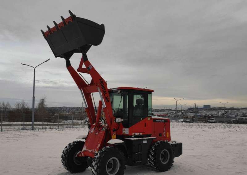 Фронтальный погрузчик Frontal 200, 2021