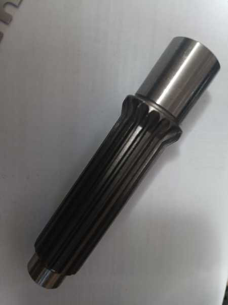 Вал гидро мотора редуктора хода MAG-18 Hitachi