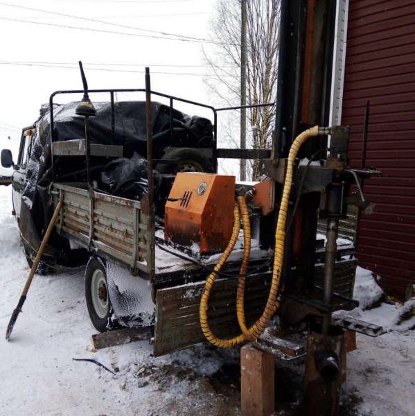 Буровая установка на базе УАЗ-39094