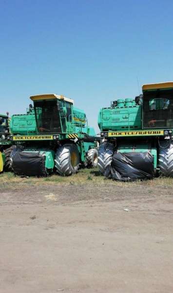 Комбайн Дон-1500Б