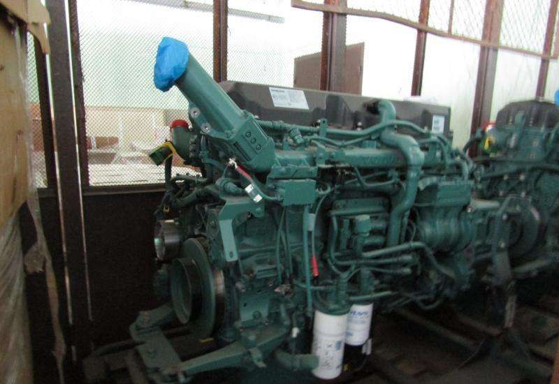 Двигатель дизельный volvo модель D11C330S-EC06