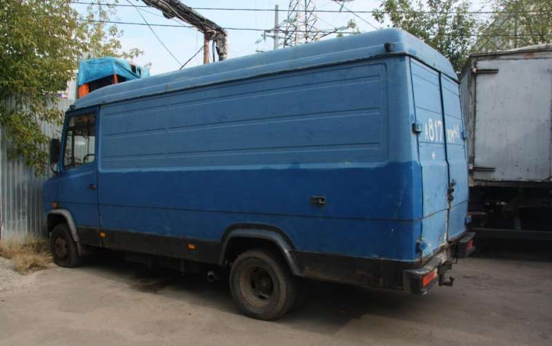 Мерседес бенц 609