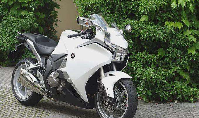 Honda VfR1200 2013