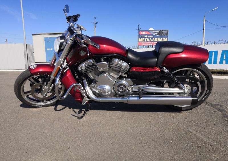 Harley davidsons v-rod muscle 2012г