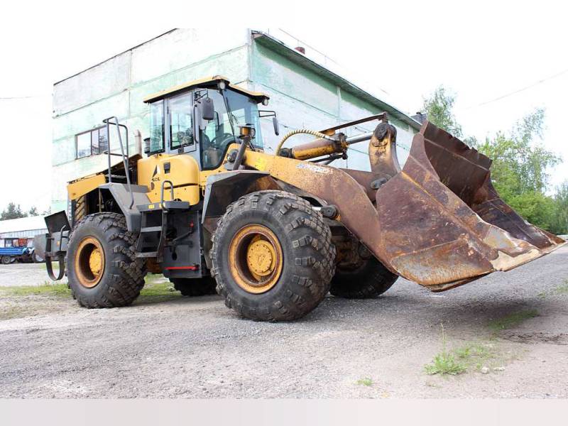 Фронтальник SDLG 956L, 3 м3, 9700 мч