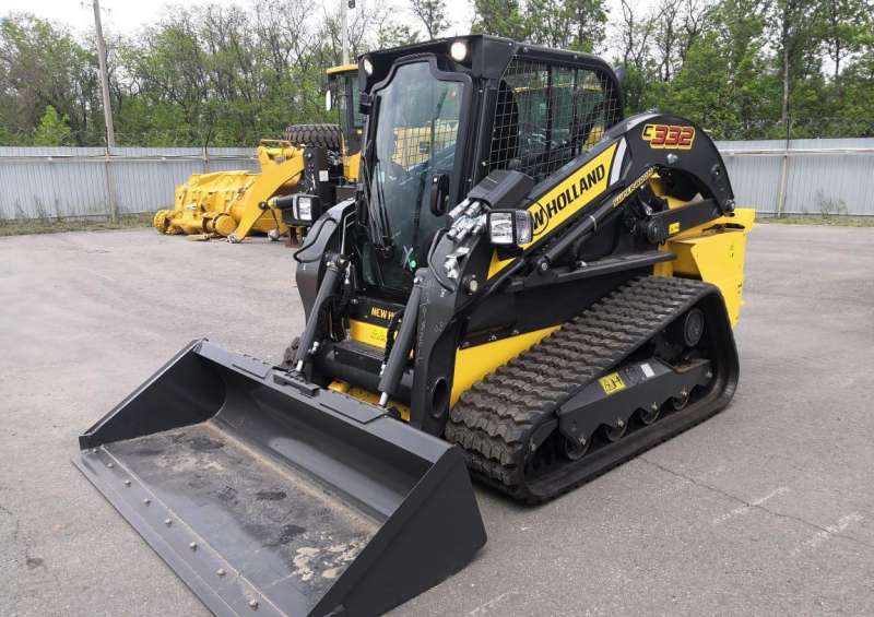 Мини-погрузчик New Holland C332, 2021