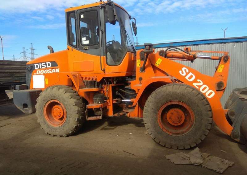 Фронтальный погрузчик Doosan Disd SD200