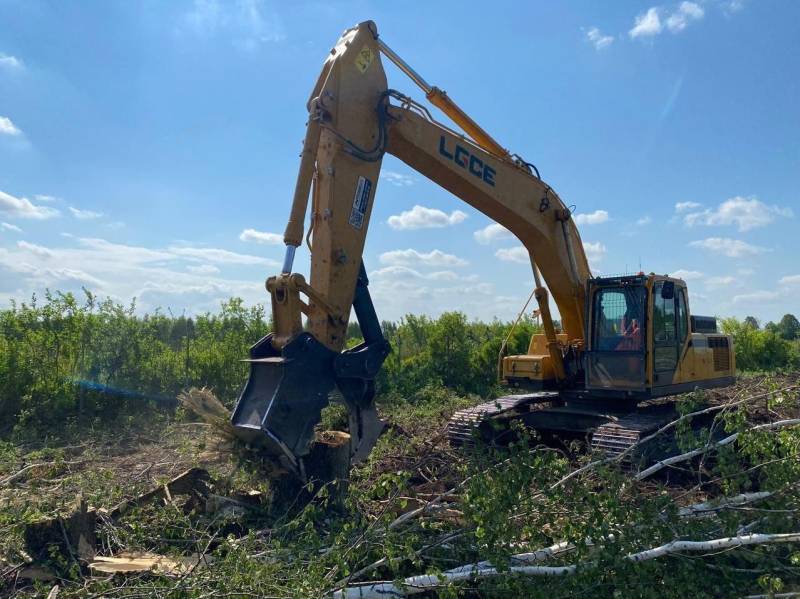 Выкорчевыватель пней на экскаватор Doosan DX300