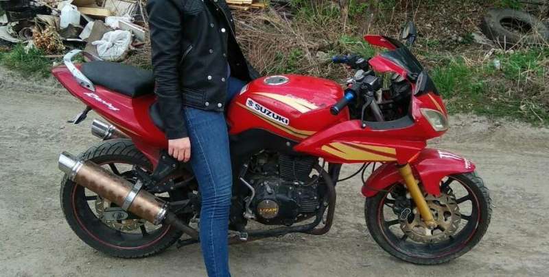 Suzuki sx-r 250