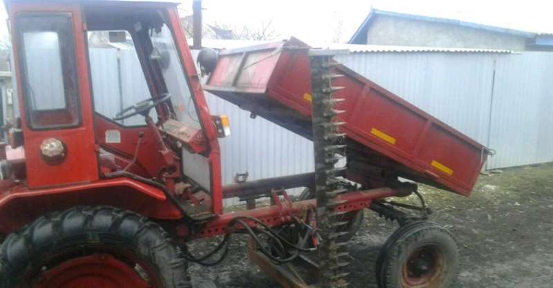 Трактор самоходное шасси Т16М