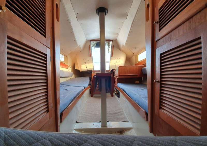 Парусная яхта Maxi 77