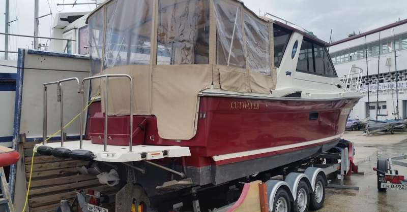 Катер Cutwater 26